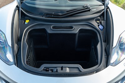 Lot 1 - 2012 McLaren MP4 12C