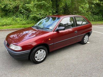 Lot 52 - 1996 Vauxhall Astra Merit 1.4 Auto