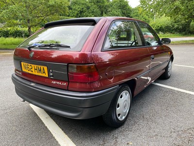 Lot 52 - 1996 Vauxhall Astra Merit 1.4 Auto