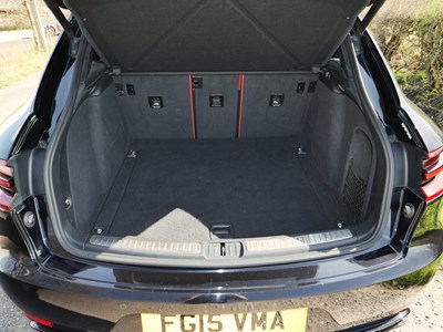 Lot 29 - 2015 Porsche Macan S S-A