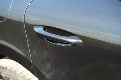 Lot 29 - 2015 Porsche Macan S S-A