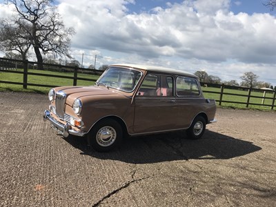 Lot 54 - 1966 Riley Elf MKII