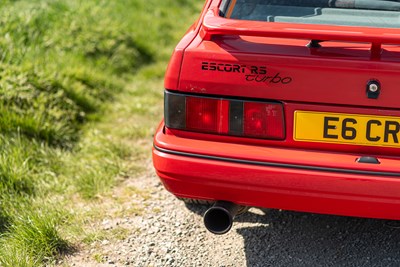 Lot 38 - 1988 Ford Escort RS Turbo
