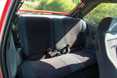 Lot 38 - 1988 Ford Escort RS Turbo