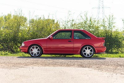 Lot 38 - 1988 Ford Escort RS Turbo