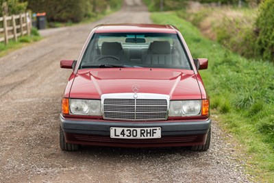 Lot 40 - 1993 Mercedes 190E Sportline