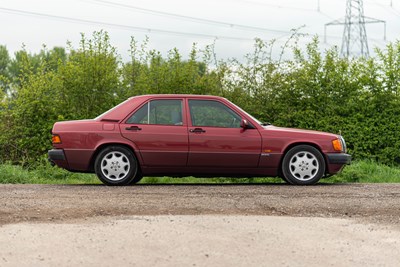 Lot 40 - 1993 Mercedes 190E Sportline