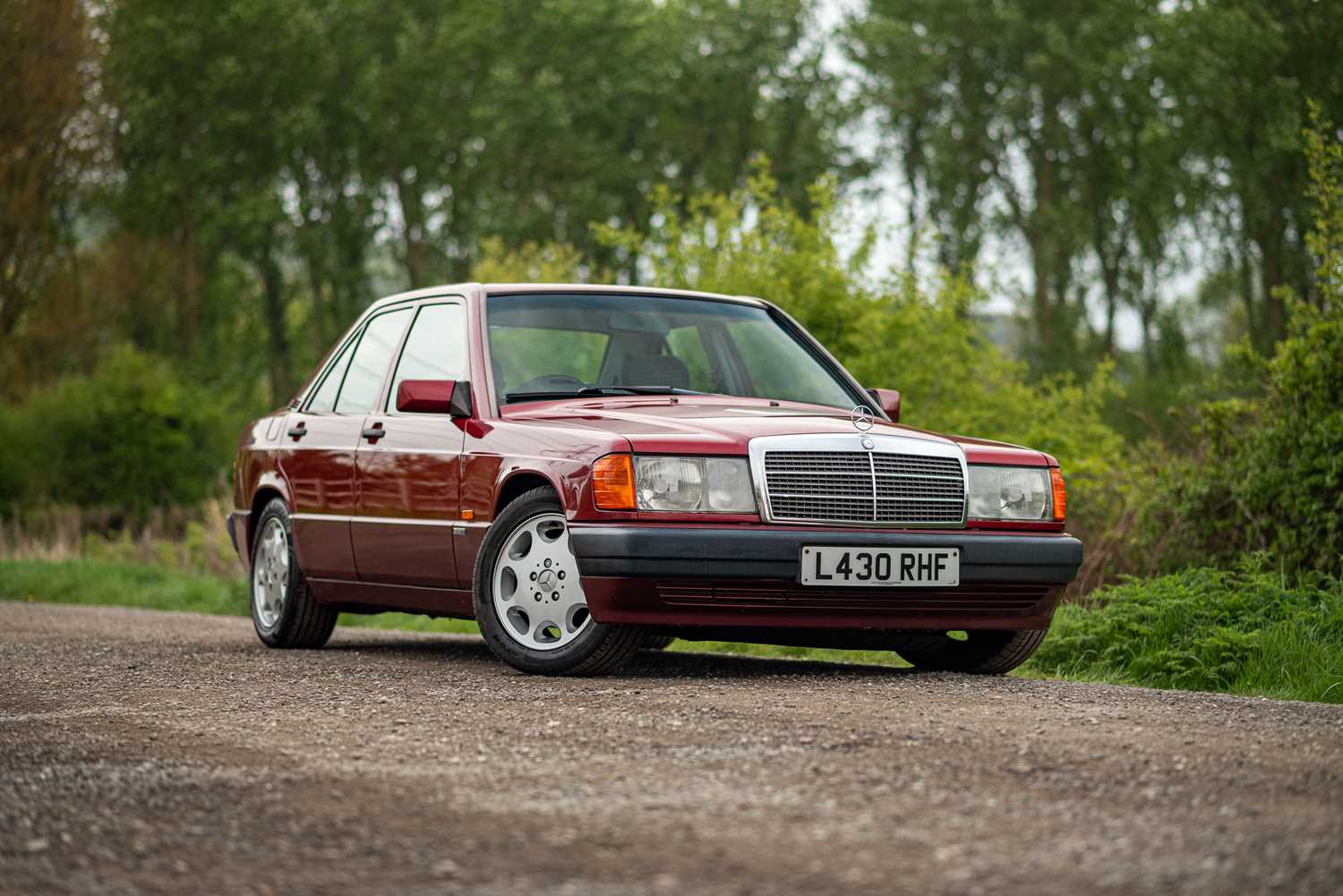 Lot 40 - 1993 Mercedes 190E Sportline