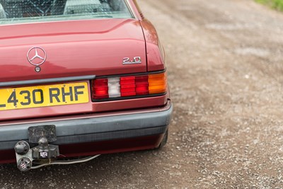 Lot 40 - 1993 Mercedes 190E Sportline