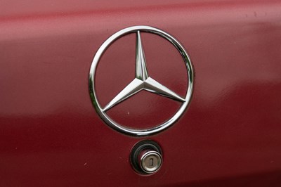 Lot 40 - 1993 Mercedes 190E Sportline