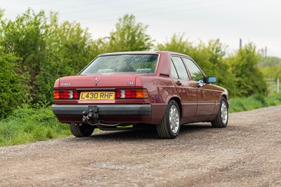 Lot 40 - 1993 Mercedes 190E Sportline