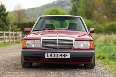 Lot 40 - 1993 Mercedes 190E Sportline
