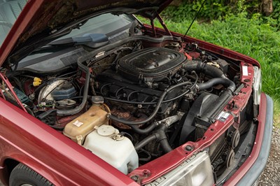 Lot 40 - 1993 Mercedes 190E Sportline