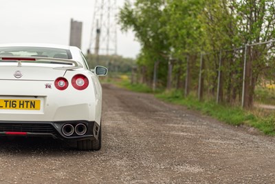 Lot 55 - 2016 Nissan R35 GT-R Recaro