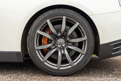 Lot 55 - 2016 Nissan R35 GT-R Recaro