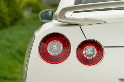 Lot 55 - 2016 Nissan R35 GT-R Recaro