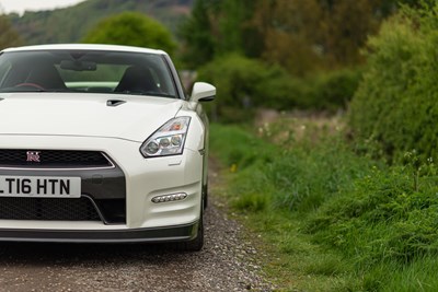 Lot 55 - 2016 Nissan R35 GT-R Recaro