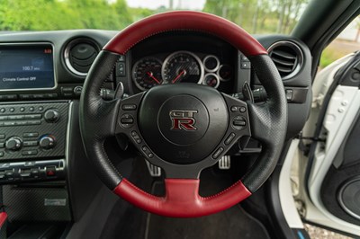 Lot 55 - 2016 Nissan R35 GT-R Recaro