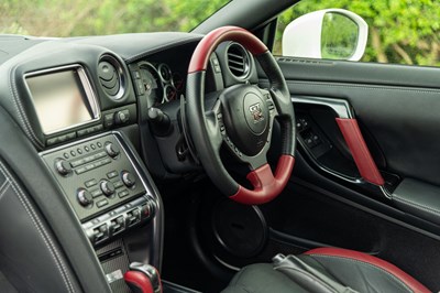 Lot 55 - 2016 Nissan R35 GT-R Recaro