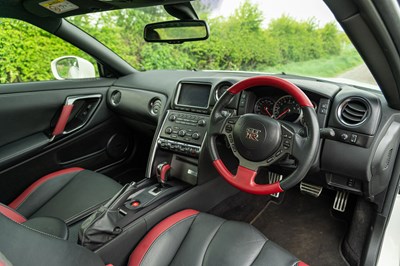 Lot 55 - 2016 Nissan R35 GT-R Recaro
