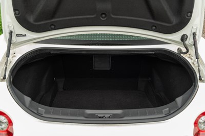 Lot 55 - 2016 Nissan R35 GT-R Recaro