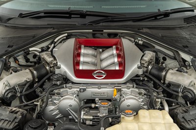 Lot 55 - 2016 Nissan R35 GT-R Recaro