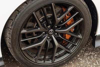 Lot 56 - 2017 Nissan R35 GT-R Recaro