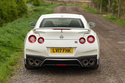 Lot 56 - 2017 Nissan R35 GT-R Recaro