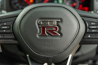 Lot 56 - 2017 Nissan R35 GT-R Recaro