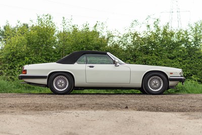 Lot 49 - 1989 Jaguar XJS V12 Convertible