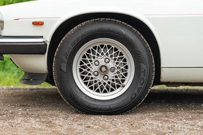 Lot 49 - 1989 Jaguar XJS V12 Convertible