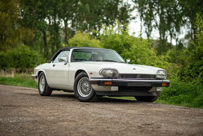 Lot 49 - 1989 Jaguar XJS V12 Convertible