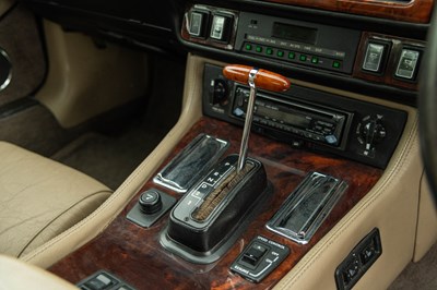 Lot 49 - 1989 Jaguar XJS V12 Convertible