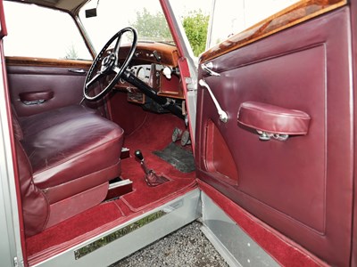 Lot 14 - 1949 Bentley Mk VI Mulliner