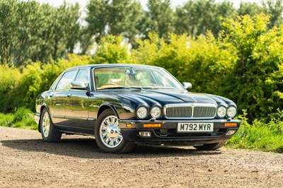 Lot 65 - 1994 Daimler Double-Six