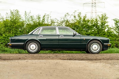 Lot 44 - 1994 Daimler Double-Six