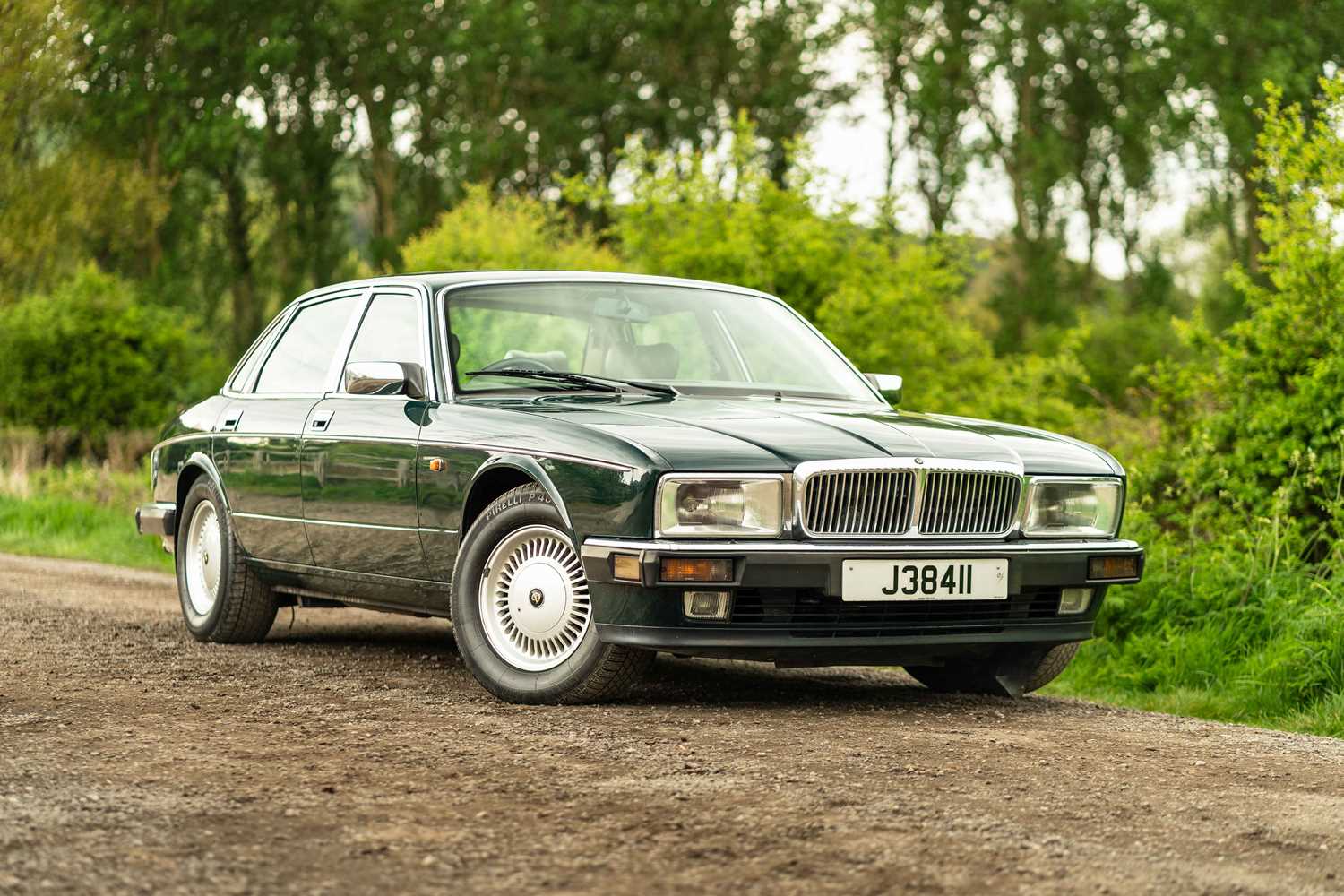 Lot 44 - 1994 Daimler Double-Six