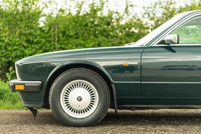 Lot 44 - 1994 Daimler Double-Six
