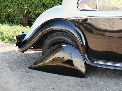 Lot 66 - 1953 Jaguar Mk V