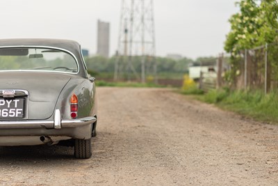 Lot 69 - 1968 Jaguar S-Type