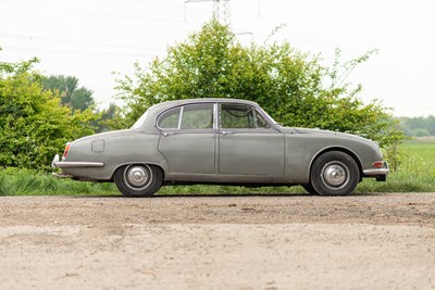 Lot 69 - 1968 Jaguar S-Type