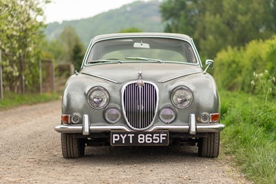 Lot 69 - 1968 Jaguar S-Type