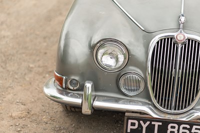 Lot 69 - 1968 Jaguar S-Type