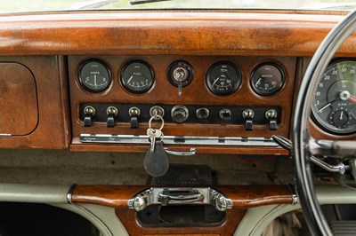 Lot 69 - 1968 Jaguar S-Type