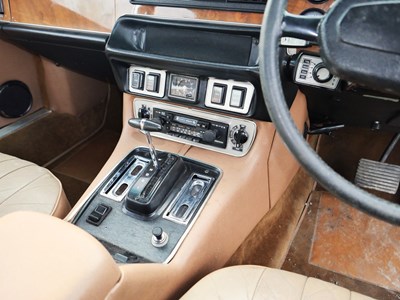 Lot 71 - 1976 Jaguar XJ6 4.2 Litre