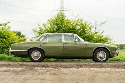 Lot 71 - 1976 Jaguar XJ6 4.2 Litre