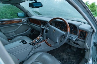 Lot 75 - 1994 Daimler Double-Six