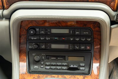 Lot 75 - 1994 Daimler Double-Six