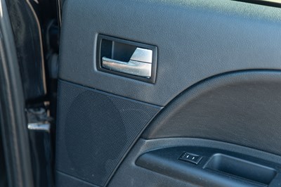 Lot 81 - 2004 Ford Mondeo ST220
