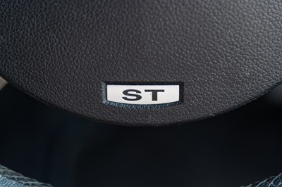 Lot 81 - 2004 Ford Mondeo ST220